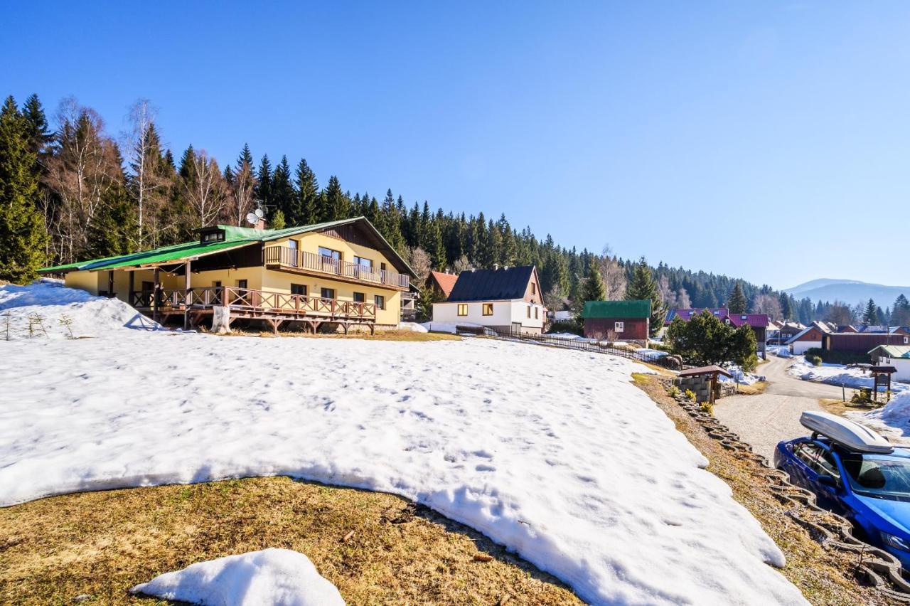 Penzion Petra, Harrachov Aparthotel Kültér fotó